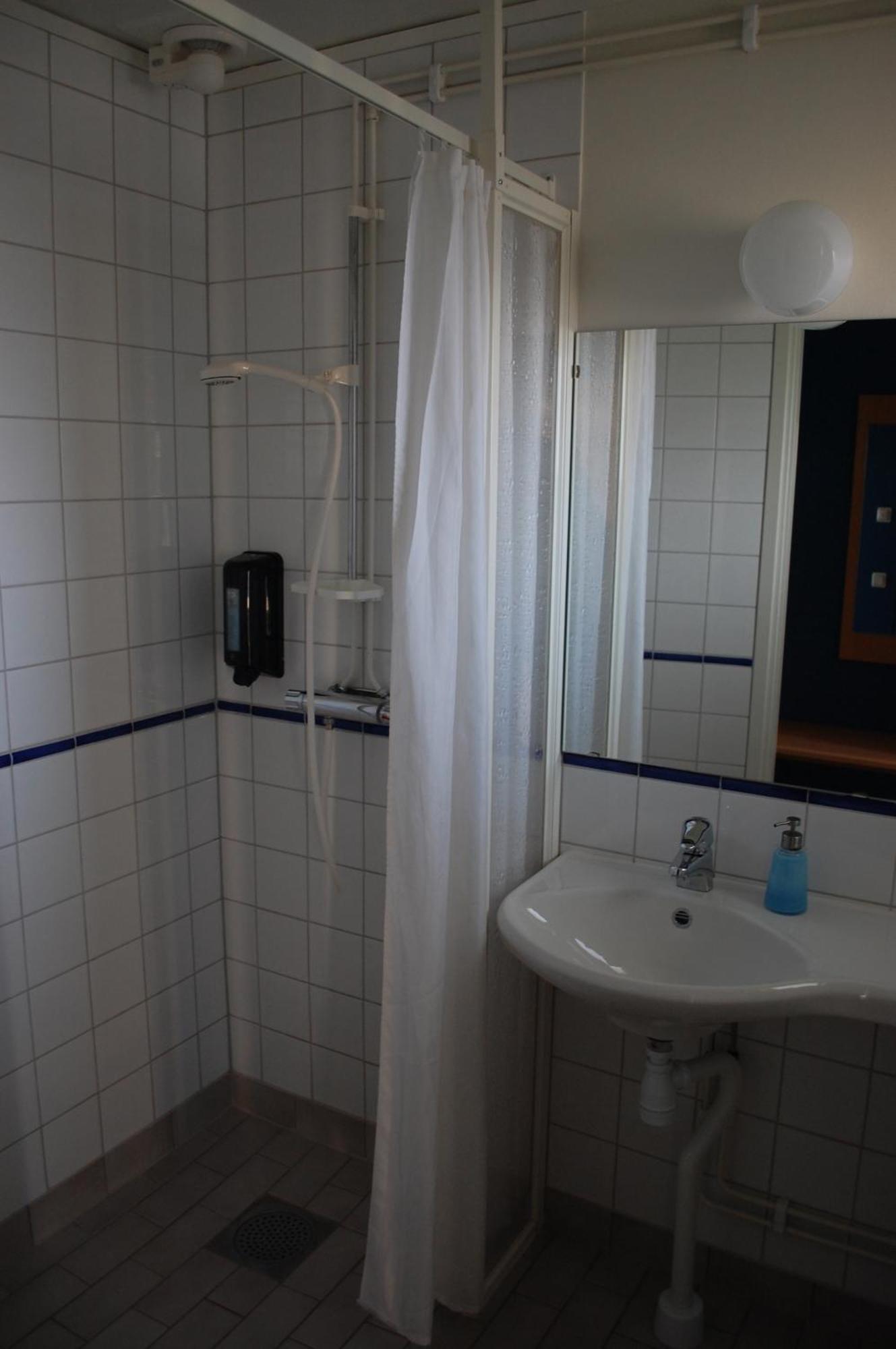Allegarden Kastloesa Hotell المظهر الخارجي الصورة